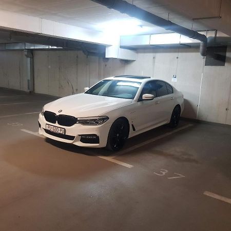 Apartman Vip, With Free Garage Parking Pula Extérieur photo