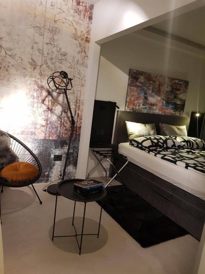 Apartman Vip, With Free Garage Parking Pula Extérieur photo