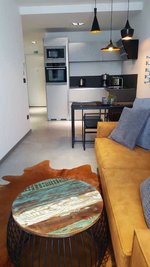 Apartman Vip, With Free Garage Parking Pula Extérieur photo