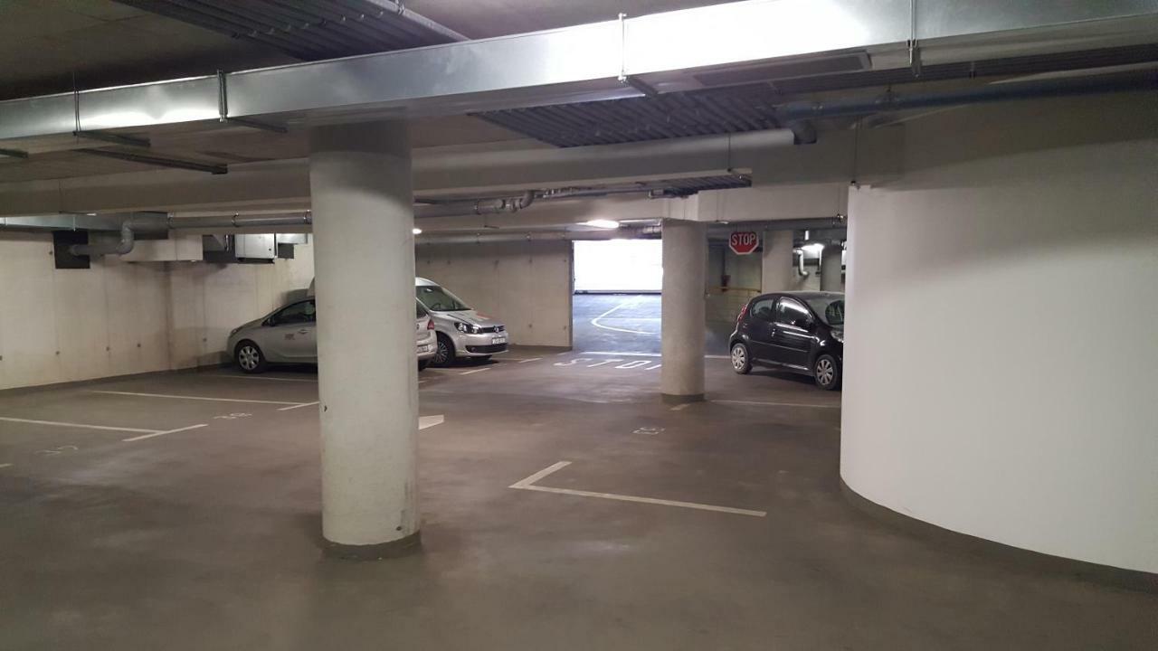 Apartman Vip, With Free Garage Parking Pula Extérieur photo