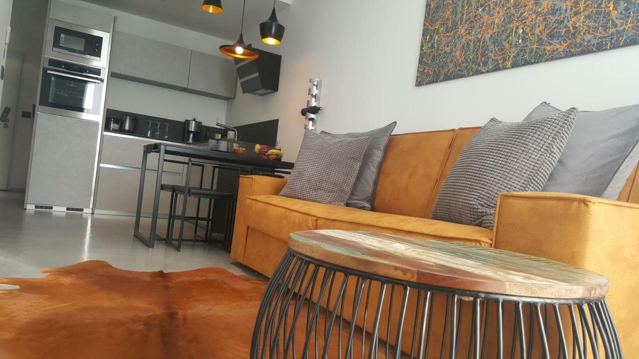 Apartman Vip, With Free Garage Parking Pula Extérieur photo